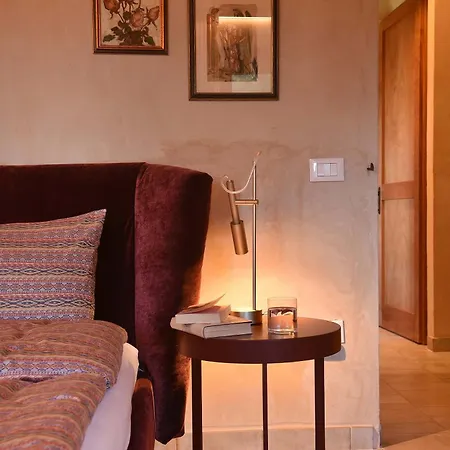 Refugium Veritas - Entire With Pool Vila Cupramontana