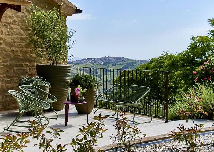 Refugium Veritas - Entire With Pool Cupramontana