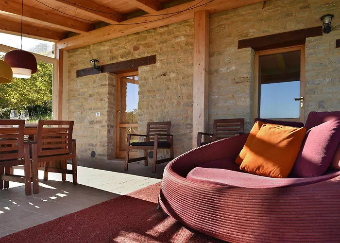 Βίλα Refugium Veritas - Entire With Pool