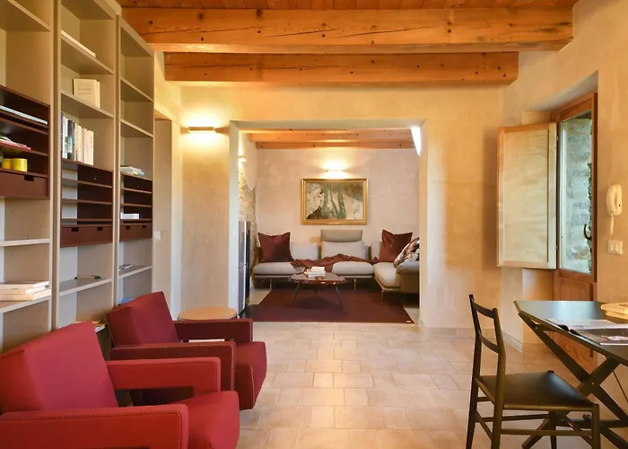 Refugium Veritas - Entire With Pool *