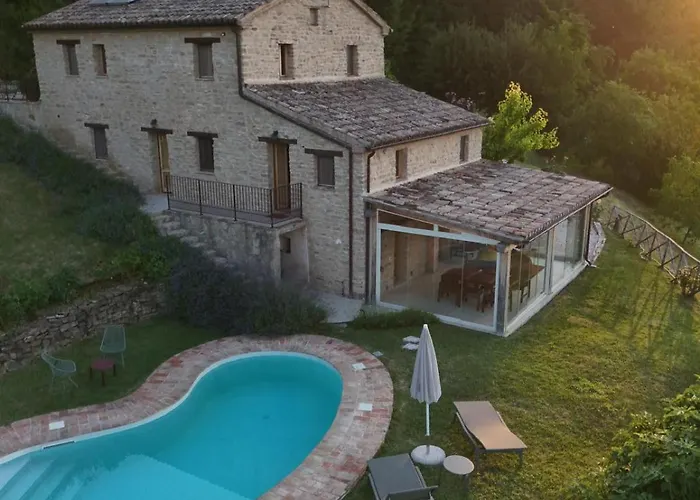 Refugium Veritas - Entire With Pool Βίλα